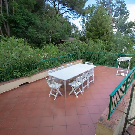 Ferienhaus Le Sprizze A Bordo Del Mare - Goelba