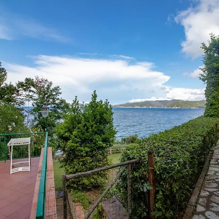 Ferienhaus Le Sprizze A Bordo Del Mare - Goelba *