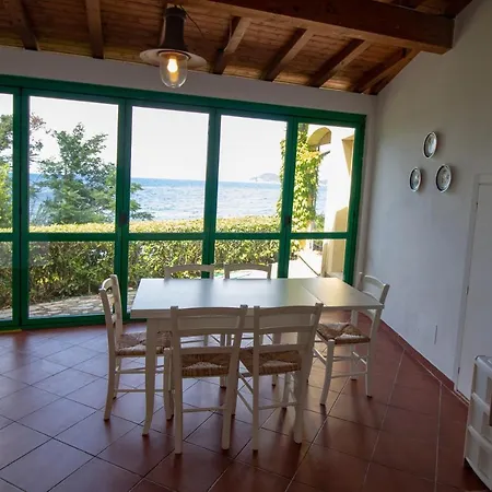 Le Sprizze A Bordo Del Mare - Goelba